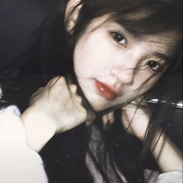 穿书自救指南第一季海报